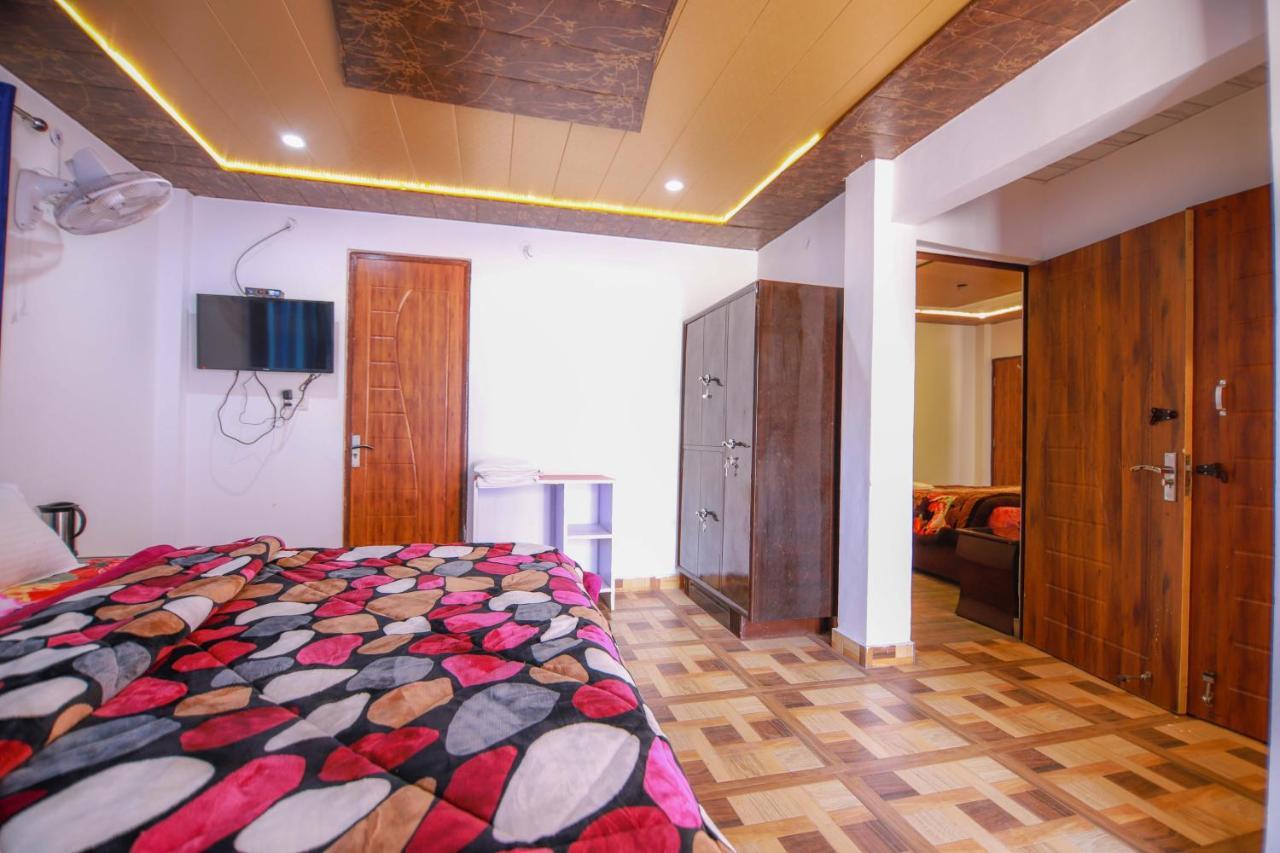 موسوري V Resorts Brv Resort المظهر الخارجي الصورة